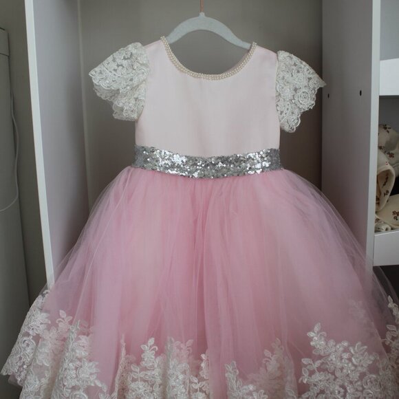 Pink Tulle and Lace Party Birthday dress for toddler girl Christmas/New Year's - Picture 7 of 7
